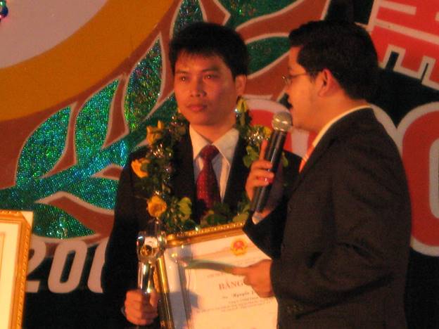 Lễ trao giải thưởng KHCN Nghệ An 2007